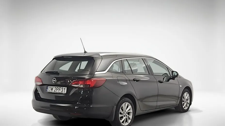 OPEL Astra -