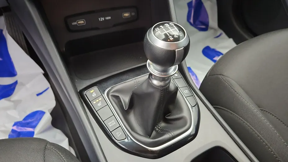 HYUNDAI Tucson -