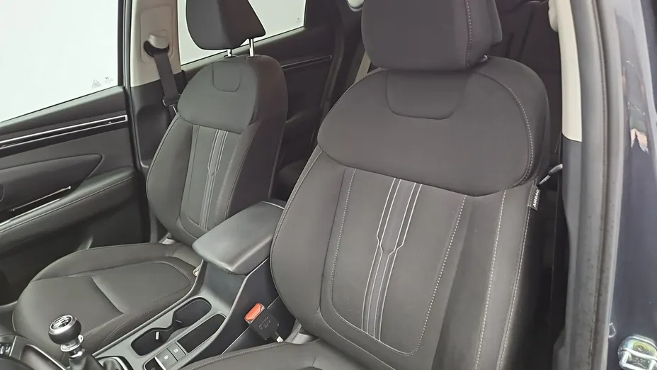 HYUNDAI Tucson -