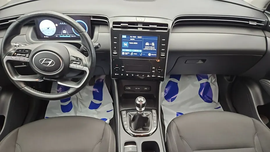 HYUNDAI Tucson -