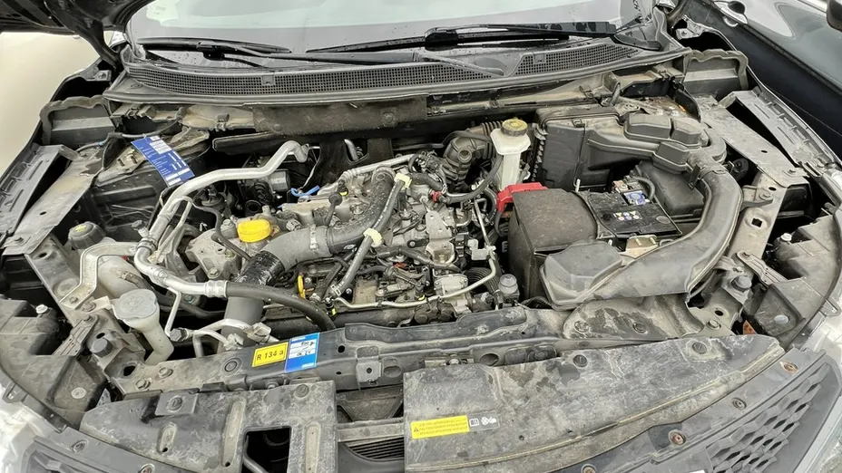 NISSAN Qashqai -
