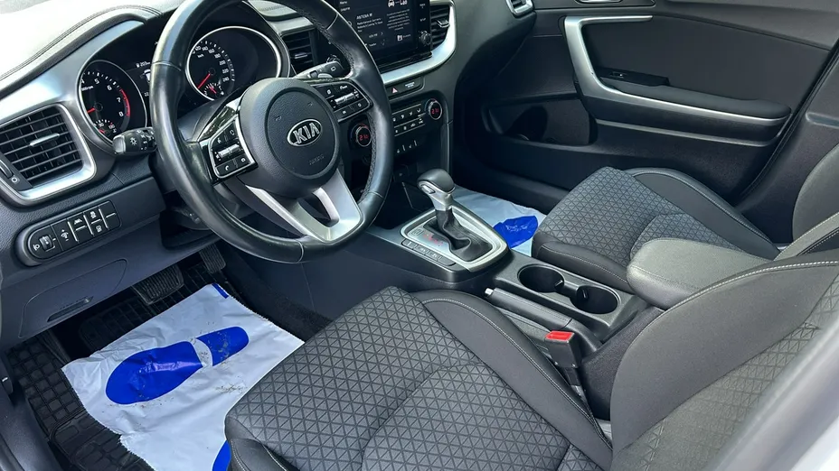 KIA XCeed -