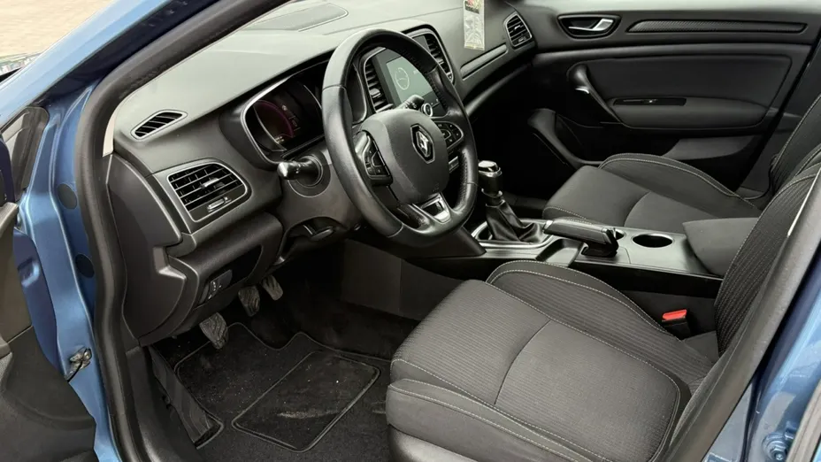 RENAULT Megane -