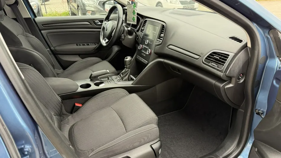 RENAULT Megane -