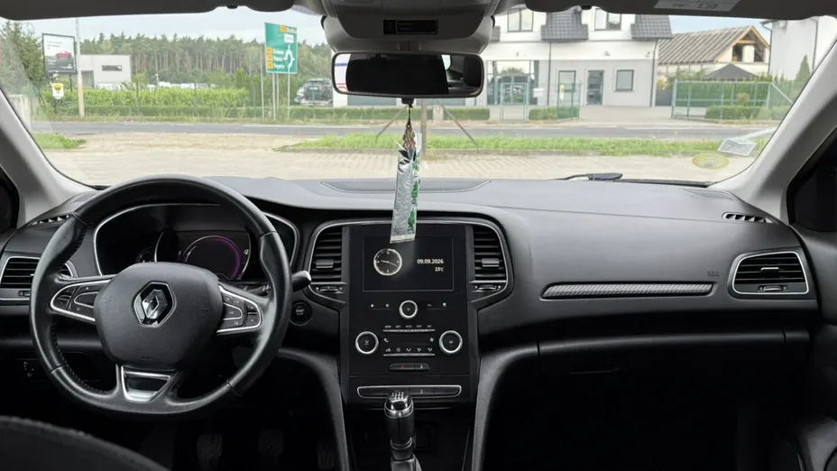 RENAULT Megane -