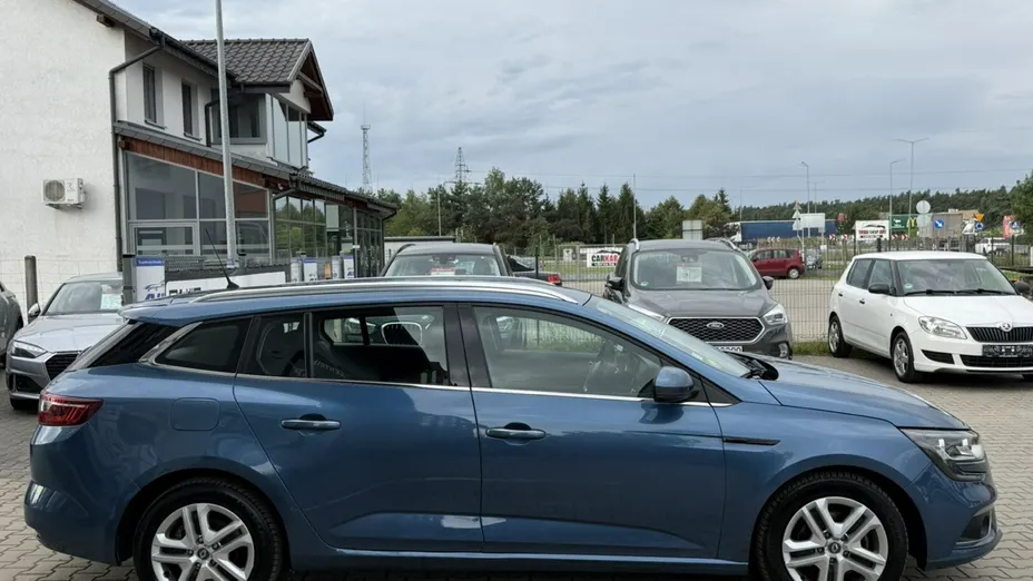 RENAULT Megane -