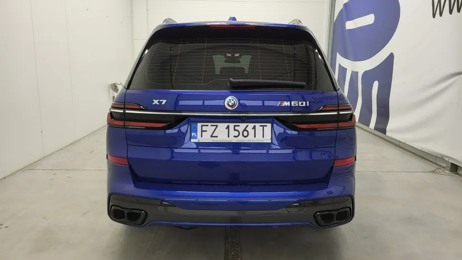 BMW X7 -