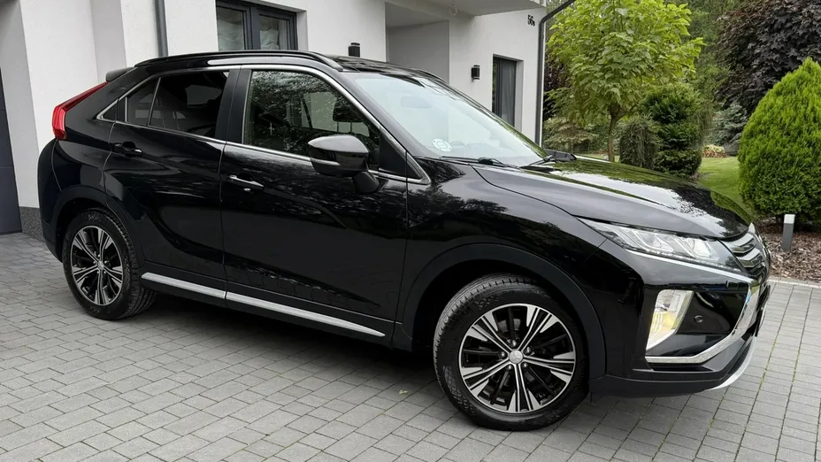 MITSUBISHI Eclipse Cross -