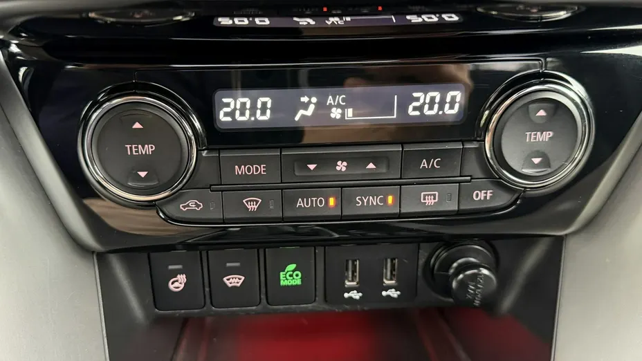 MITSUBISHI Eclipse Cross -
