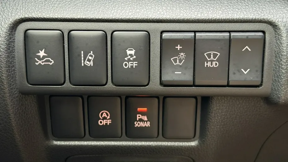 MITSUBISHI Eclipse Cross -