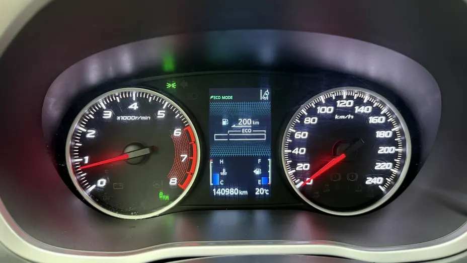 MITSUBISHI Eclipse Cross -