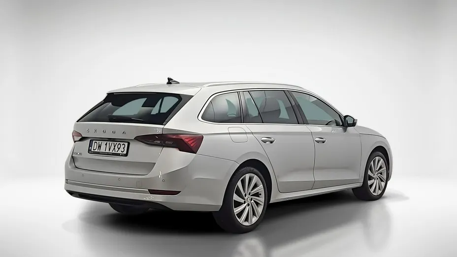 SKODA Octavia -