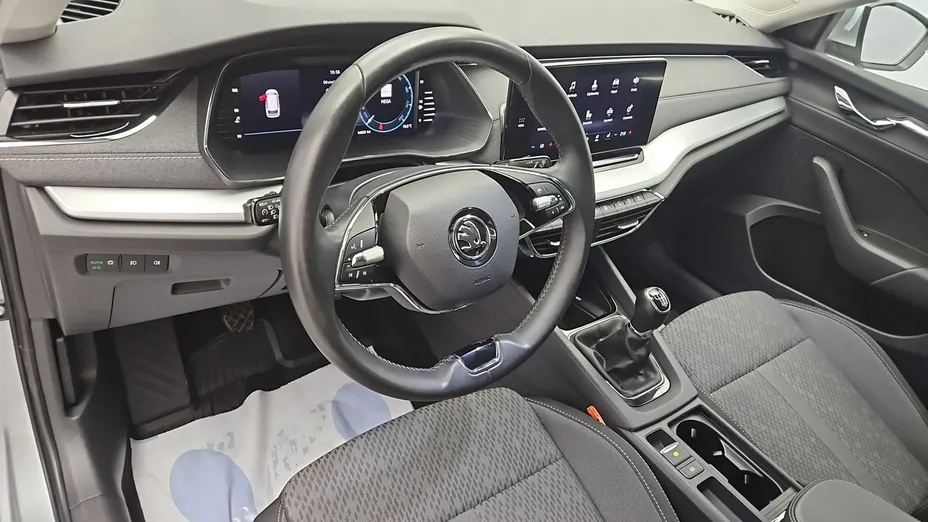 SKODA Octavia -