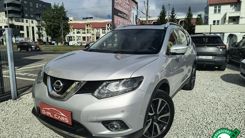 NISSAN X-Trail -