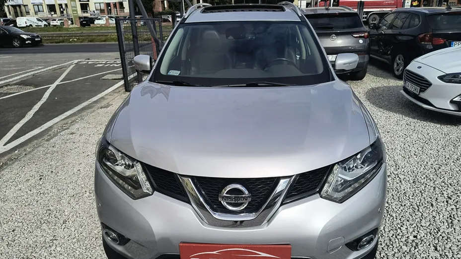 NISSAN X-Trail -