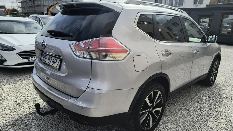 NISSAN X-Trail -