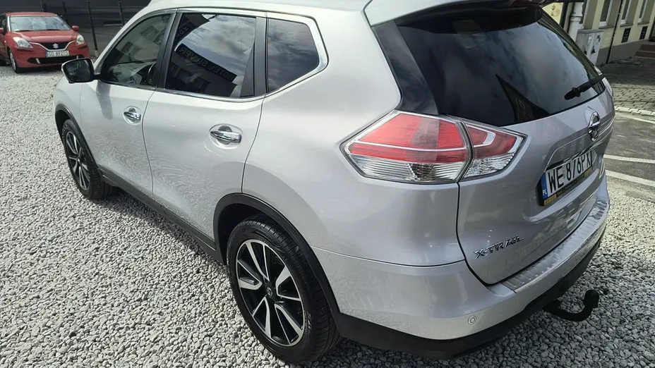 NISSAN X-Trail -