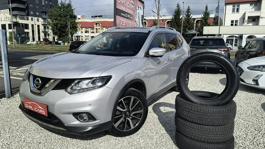 NISSAN X-Trail -