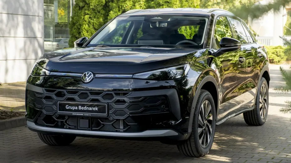 VOLKSWAGEN T-ROC -