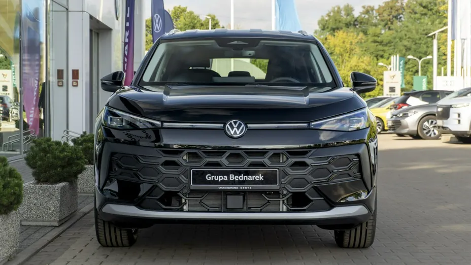 VOLKSWAGEN T-ROC -