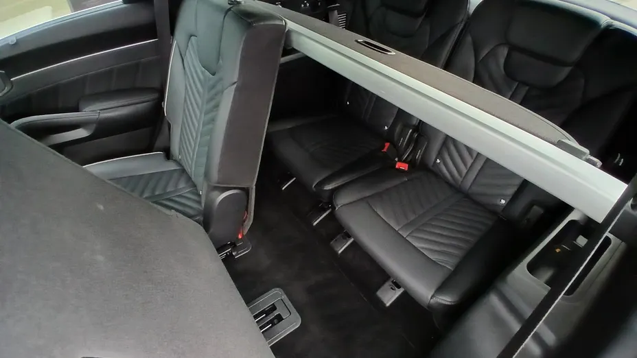 KIA Sorento -