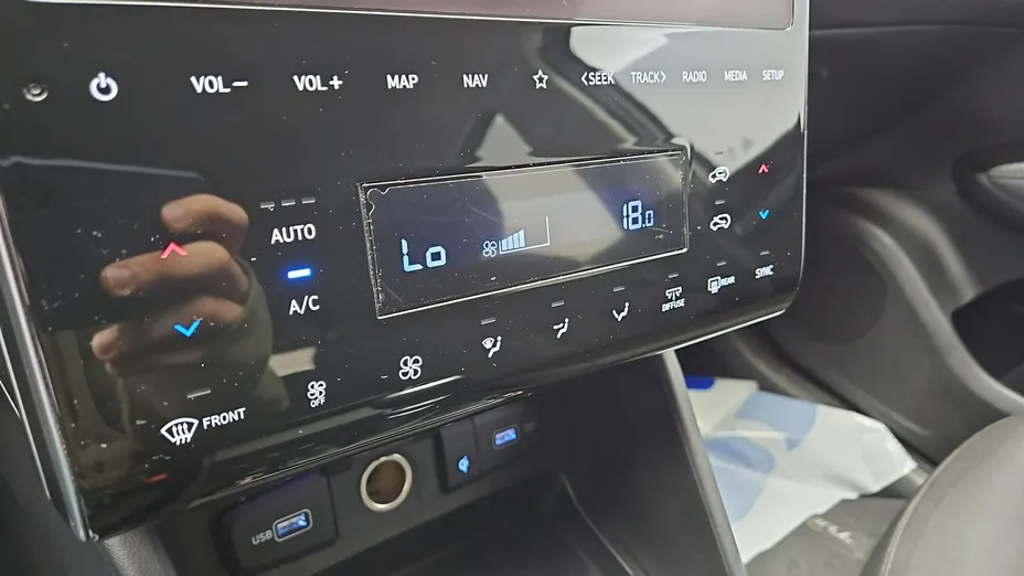 HYUNDAI Tucson -