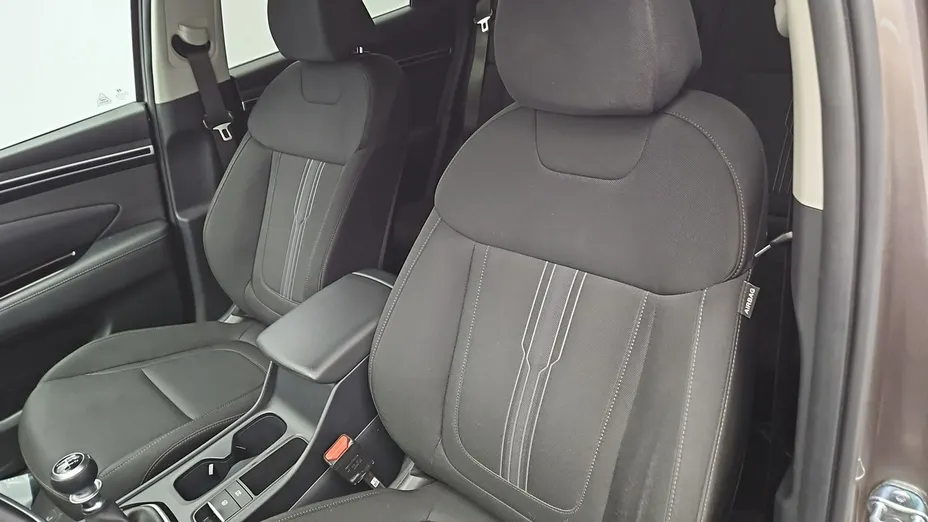 HYUNDAI Tucson -