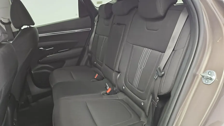 HYUNDAI Tucson -