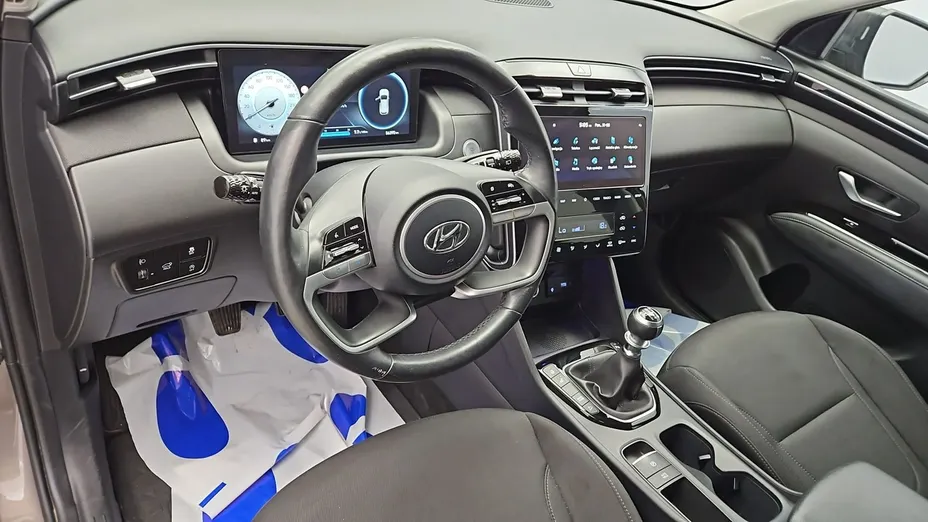 HYUNDAI Tucson -