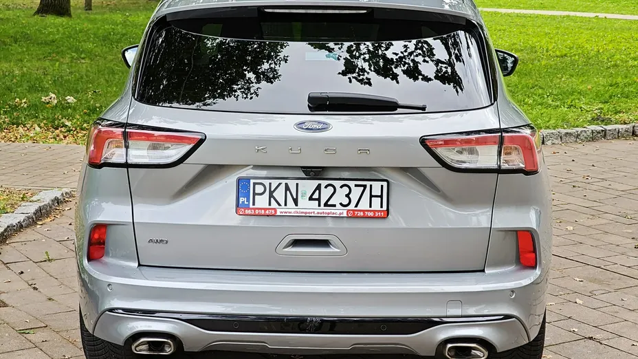 FORD Kuga -