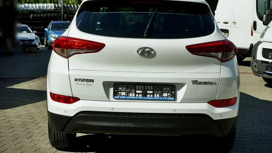 HYUNDAI Tucson -