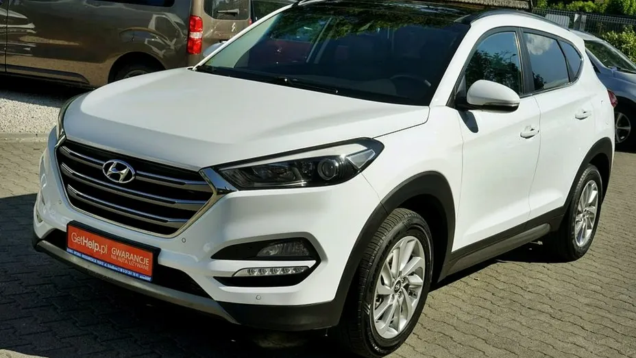 HYUNDAI Tucson -