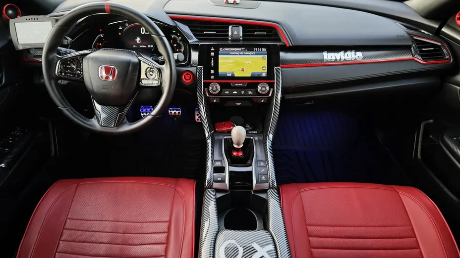 HONDA Civic -