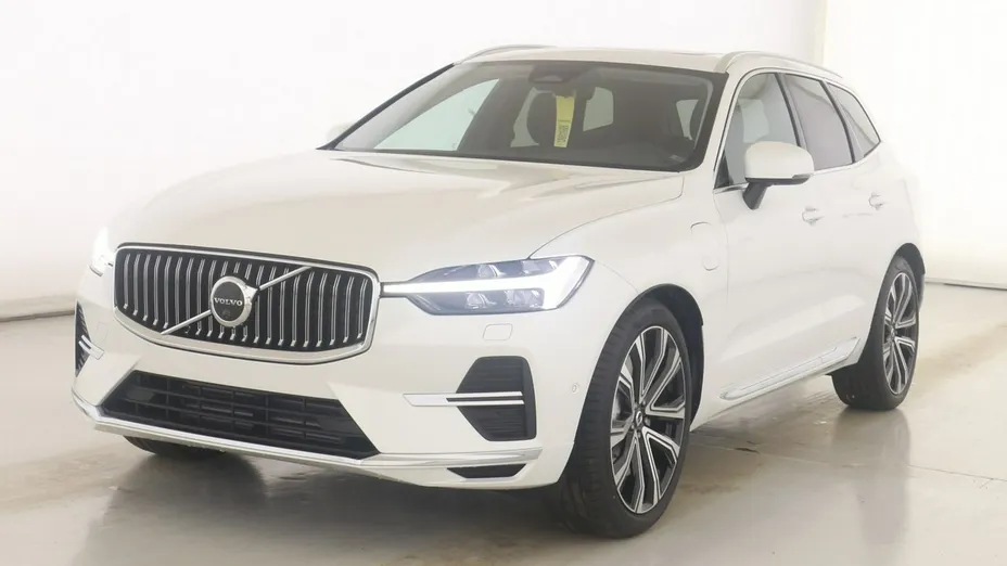 VOLVO XC60 -