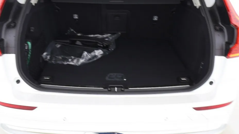 VOLVO XC60 -