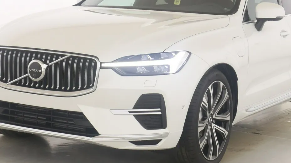 VOLVO XC60 -