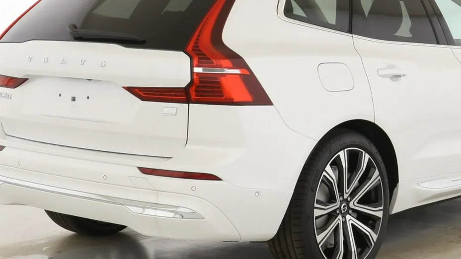 VOLVO XC60 -