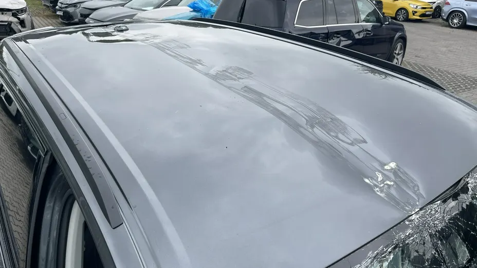 AUDI Q7 -