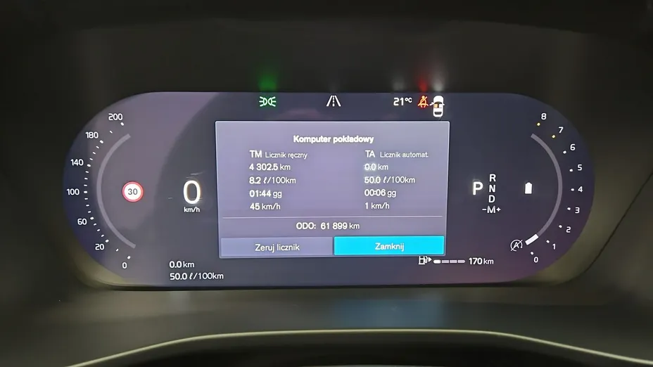 VOLVO XC40 -