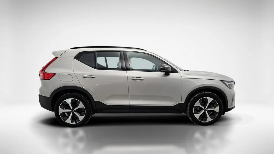 VOLVO XC40 -