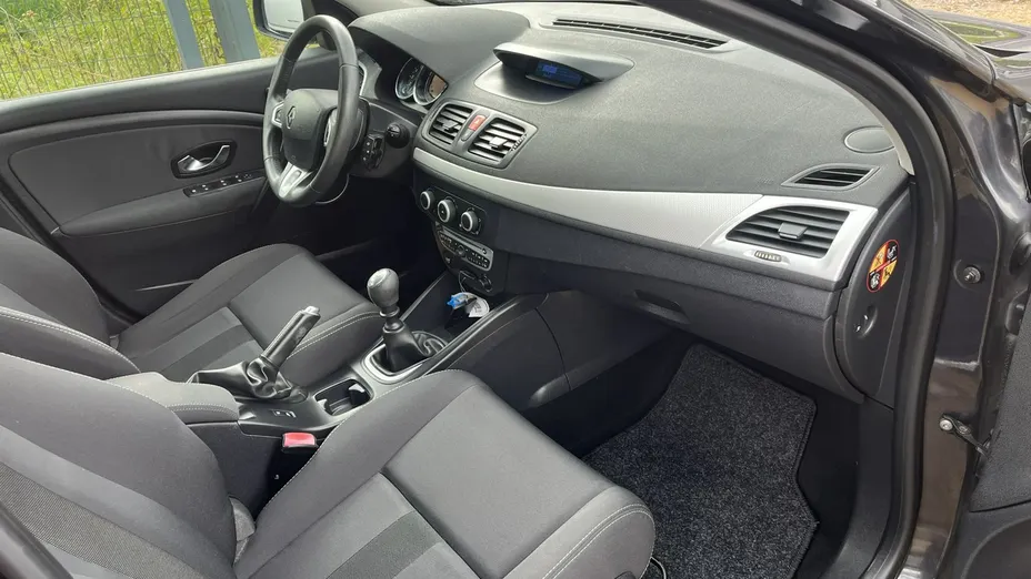 RENAULT Megane -