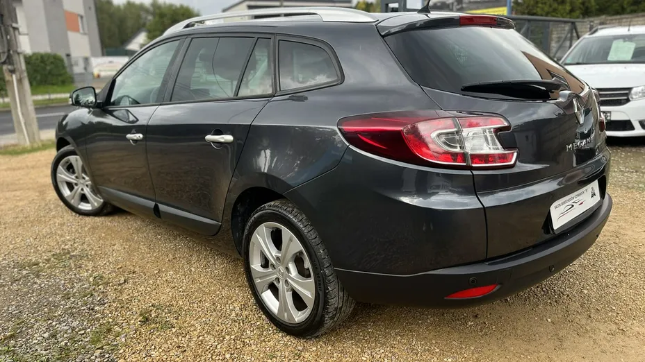 RENAULT Megane -