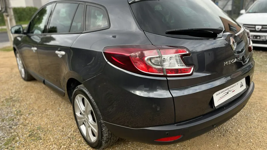 RENAULT Megane -