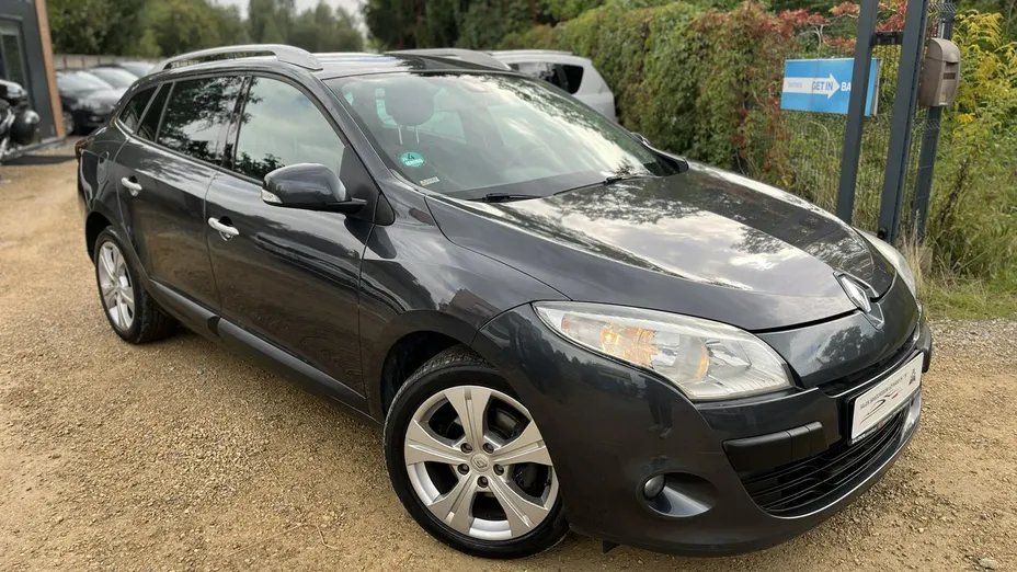 RENAULT Megane -