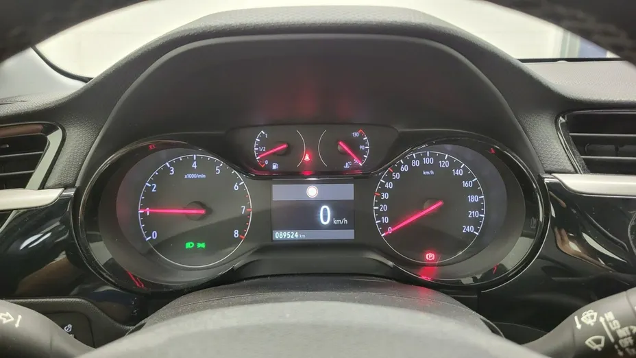 OPEL Corsa -