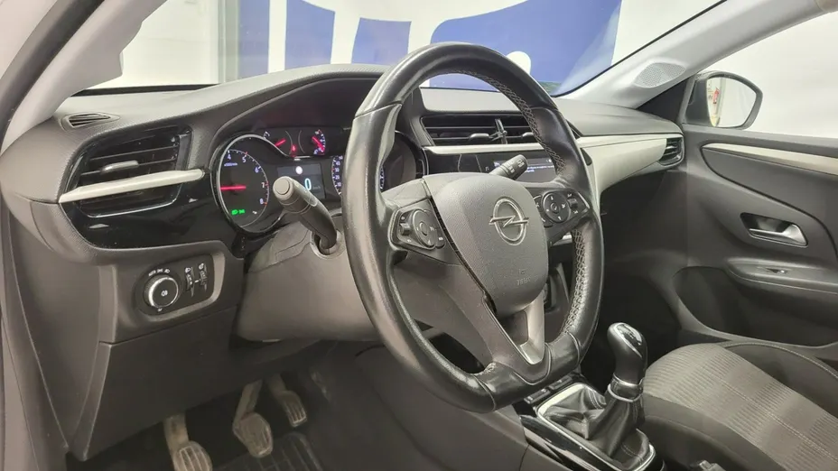 OPEL Corsa -