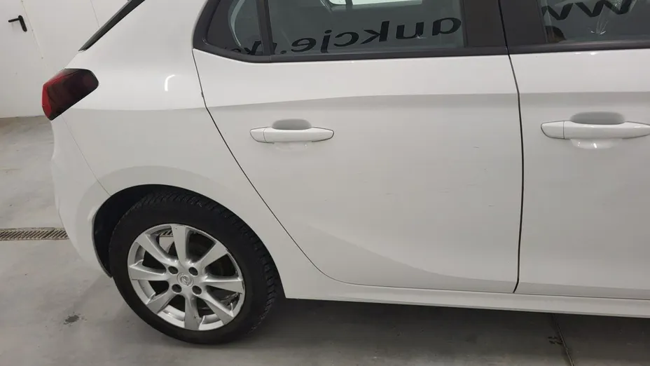 OPEL Corsa -