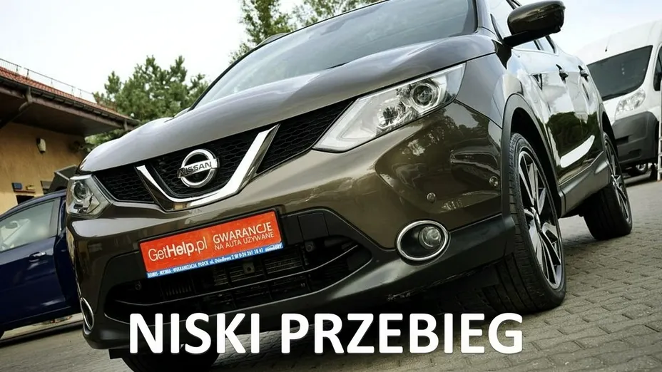 NISSAN Qashqai -