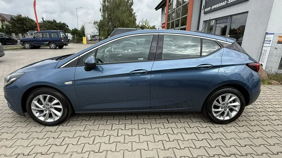 OPEL Astra -