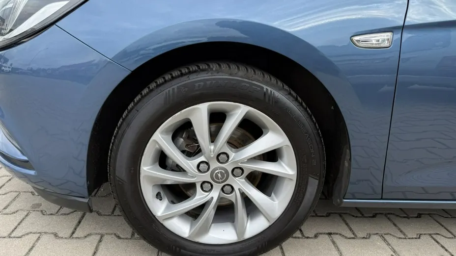OPEL Astra -